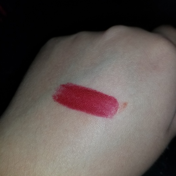Beauty Bakerie Cakepop Lippie - OFFERS ACCEPTED! - Picture 7 of 7